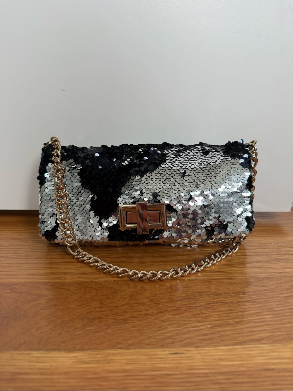 Sequin Chain Baguette Bag in Black & Silver